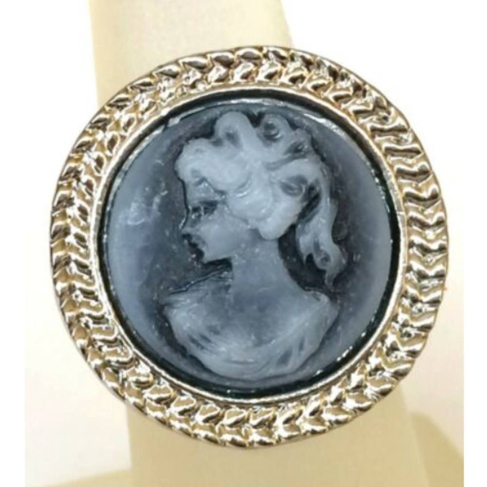 Cameo Cocktail Ring Size 6 8 9 10 Silver Plated Vintage Victorian Deco Lady Gray